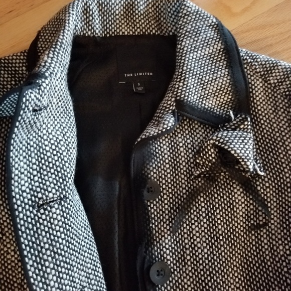 Tweed black n white jacket - Picture 4 of 6